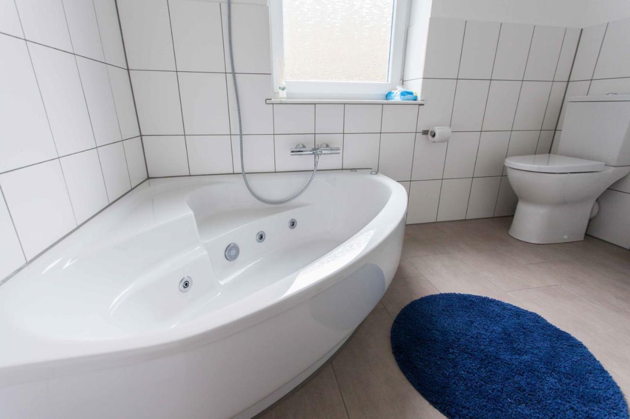 Das Gelbe Haus 1 Appartement Winterberg Buitenkant foto